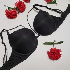 Victoria's Secret Very Sexy Black Push Up Bra 38D